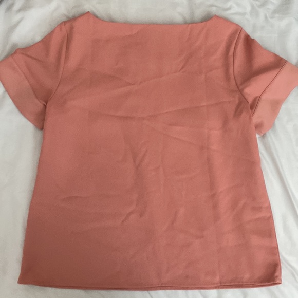 Banana Republic Coral blouse - Picture 2 of 2